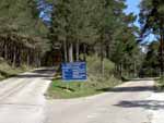 Ojo al desvío a la Calzada Romana por la derecha