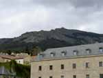 Vista del pinar de Habanitos desde la explanada del monasterio del Escorial
